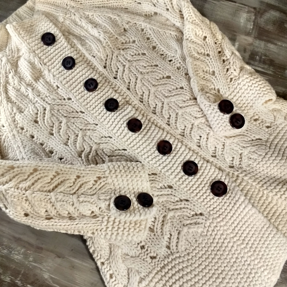 BOUTIQUE SWEATER